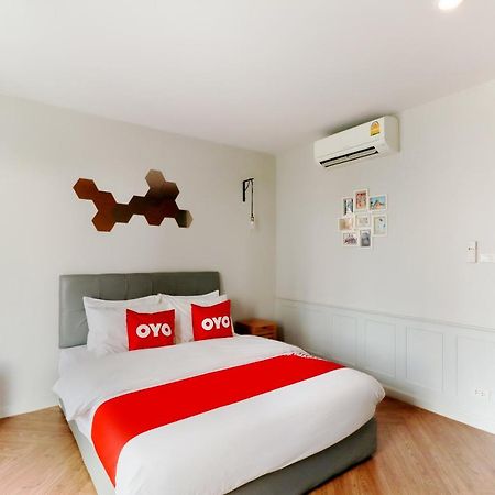 Bed and Breakfast Oyo 825 Casampika Chiang Mai Esterno foto